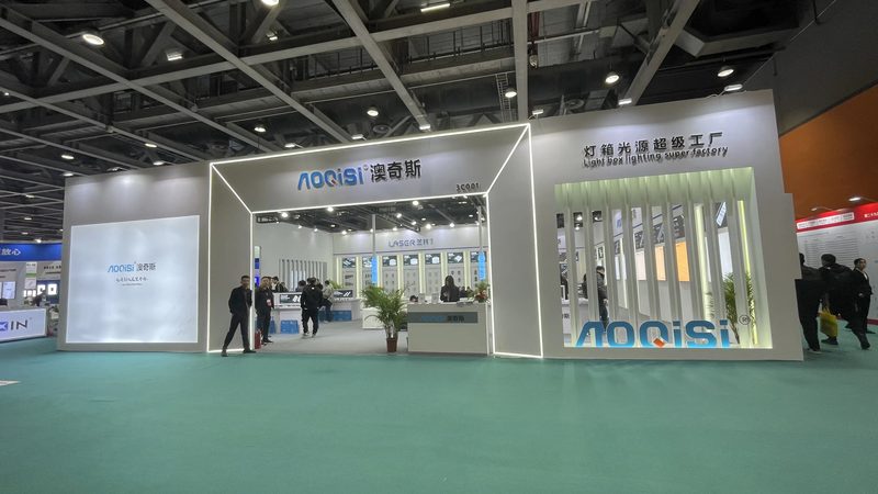 灯箱安装怎么选公司